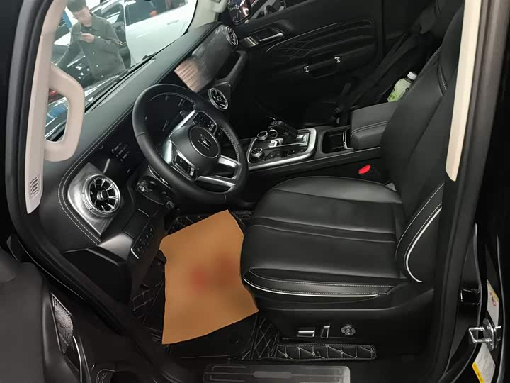 Фото 15 - Tank 300