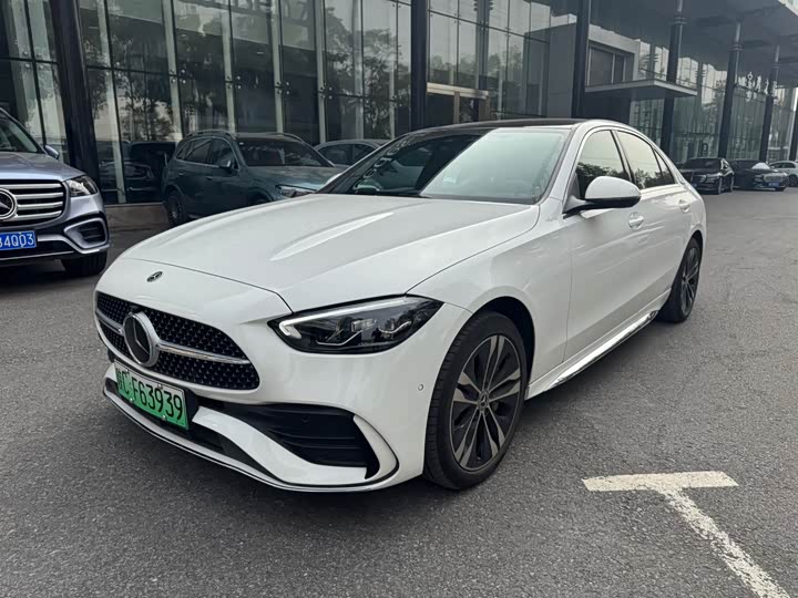 Фото 1 - Mercedes-Benz C-Class Hybrid