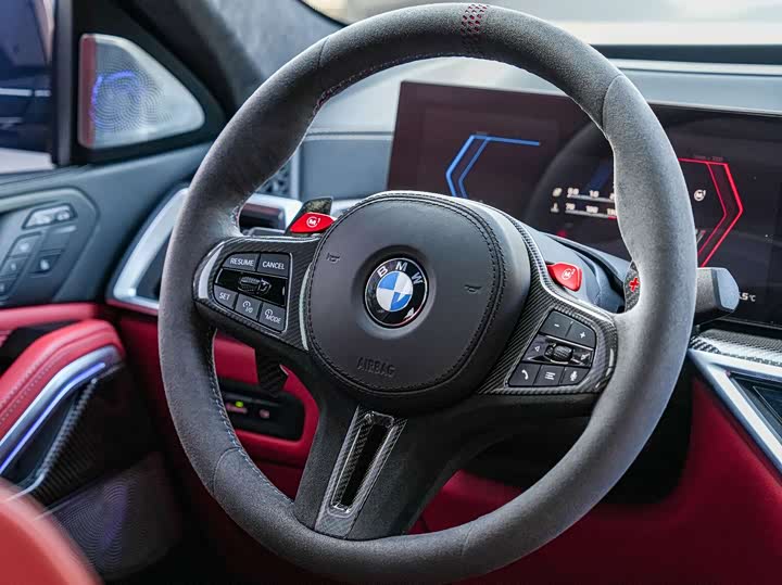 Фото 10 - BMW X6 M