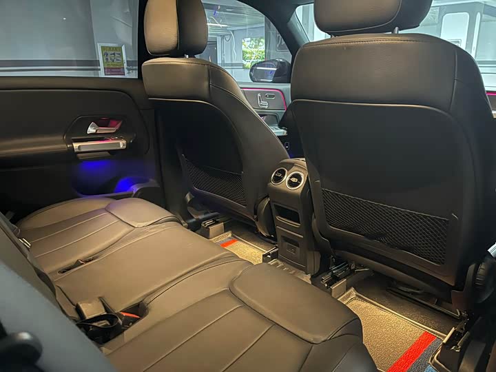 Фото 22 - Mercedes-Benz GLB-Class