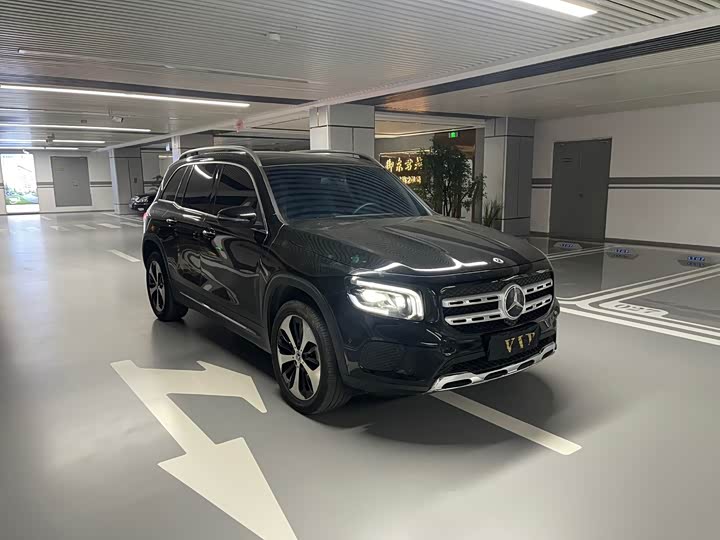 Фото 3 - Mercedes-Benz GLB-Class