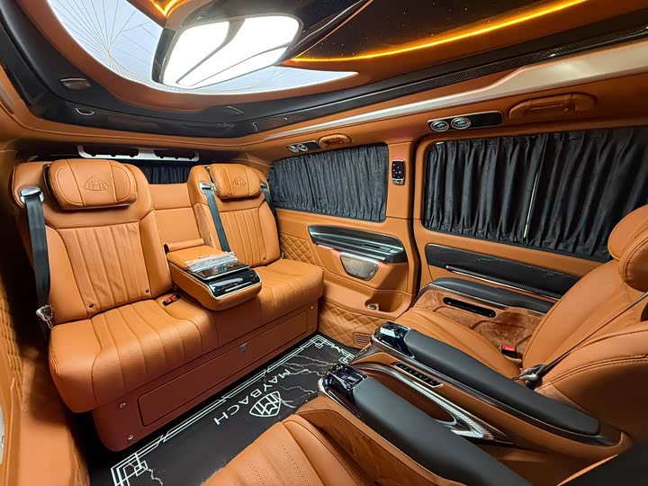 Фото 14 - Mercedes-Benz Vito