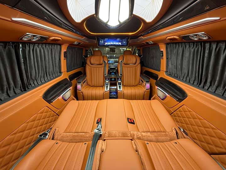 Фото 17 - Mercedes-Benz Vito