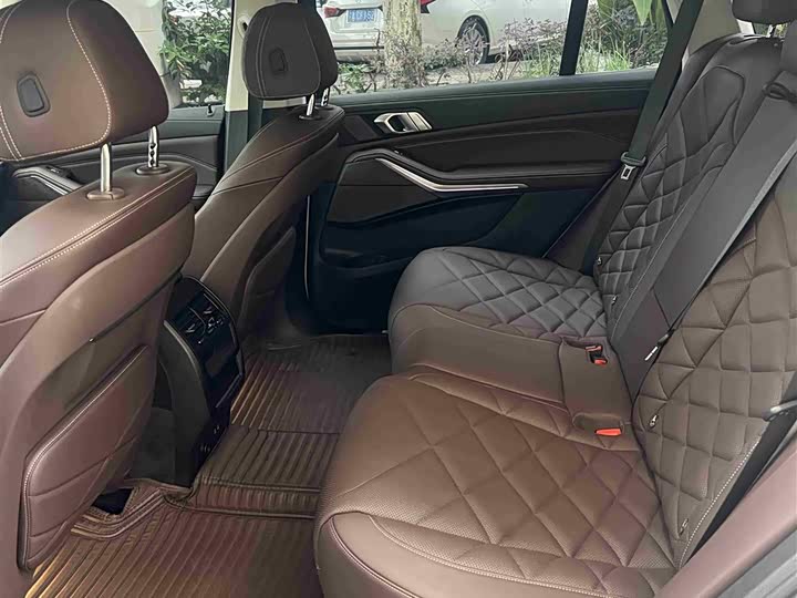 Фото 10 - BMW X5