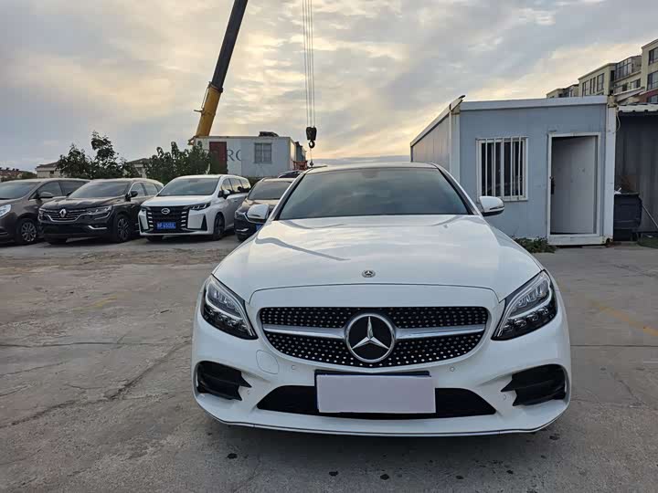 Фото 2 - Mercedes-Benz C-Class