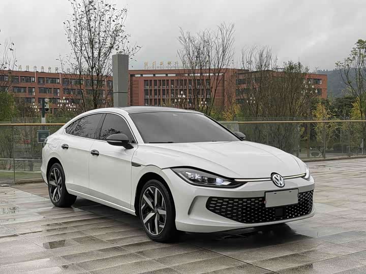 Фото 15 - Volkswagen Lamando L