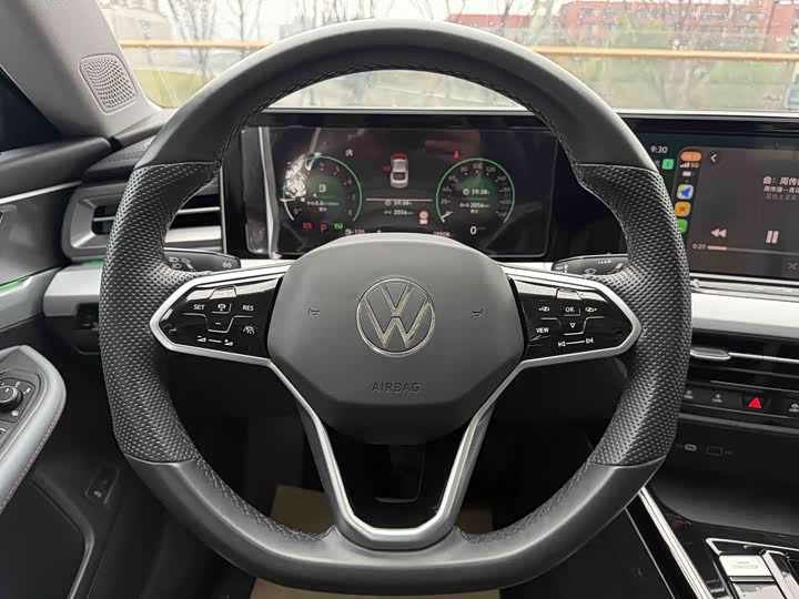 Фото 20 - Volkswagen Lamando L