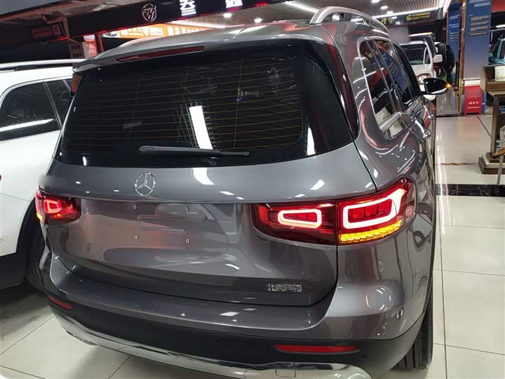 Фото 6 - Mercedes-Benz GLB-Class