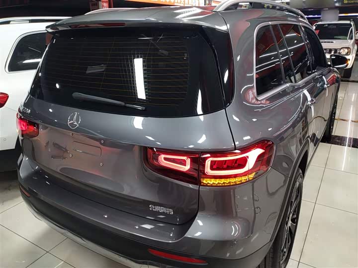 Фото 7 - Mercedes-Benz GLB-Class