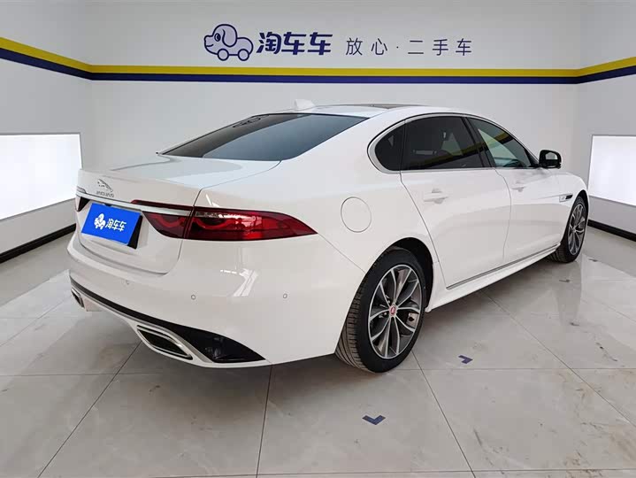 Фото 3 - Jaguar XF L