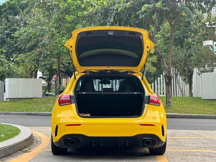 Фото 19 - Mercedes-Benz A-Class AMG