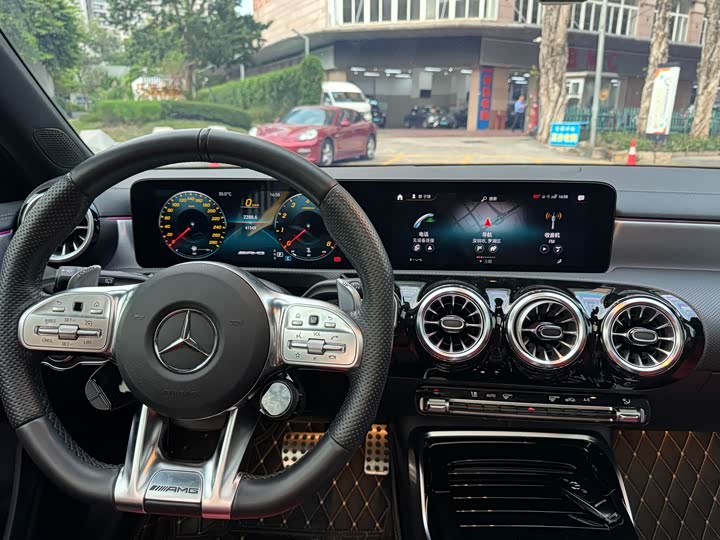 Фото 8 - Mercedes-Benz A-Class AMG