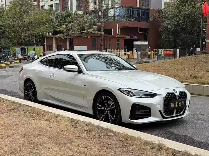 Фото 2 - BMW 4 Series