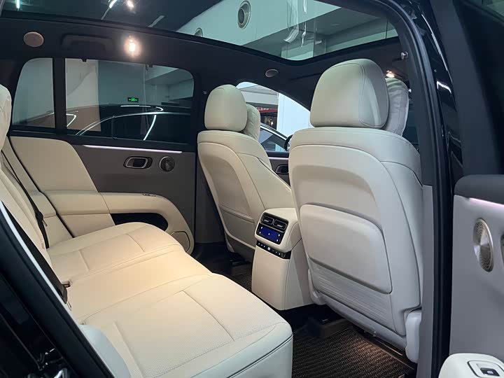 Фото 9 - LiXiang i6