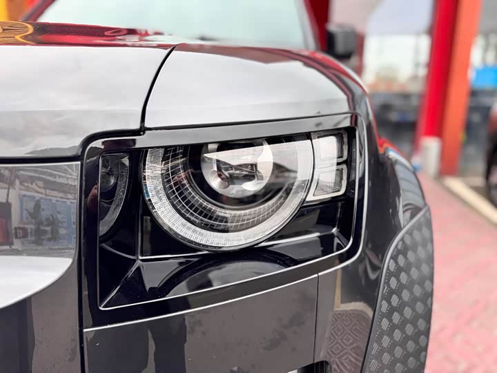 Фото 4 - Land Rover Defender