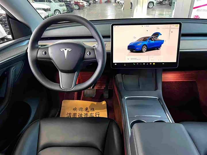 Фото 9 - Tesla Model Y