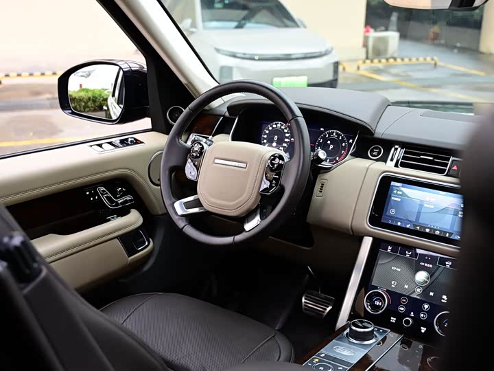 Фото 12 - Land Rover Range Rover