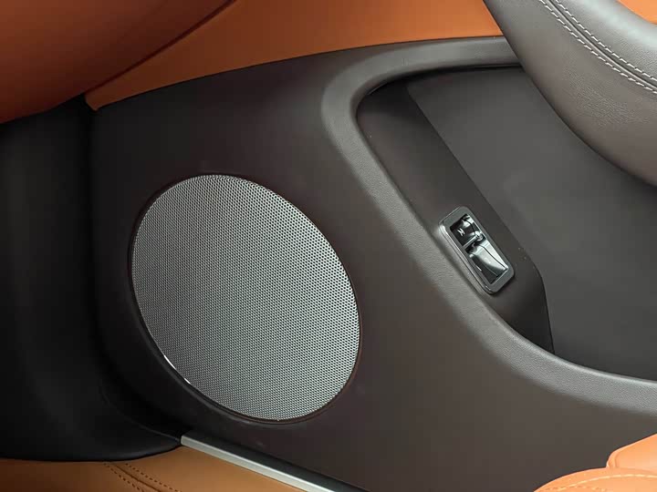 Фото 44 - Bentley Flying Spur