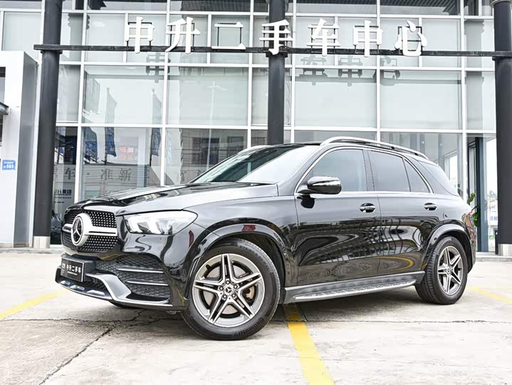 Фото 1 - Mercedes-Benz GLE-Class