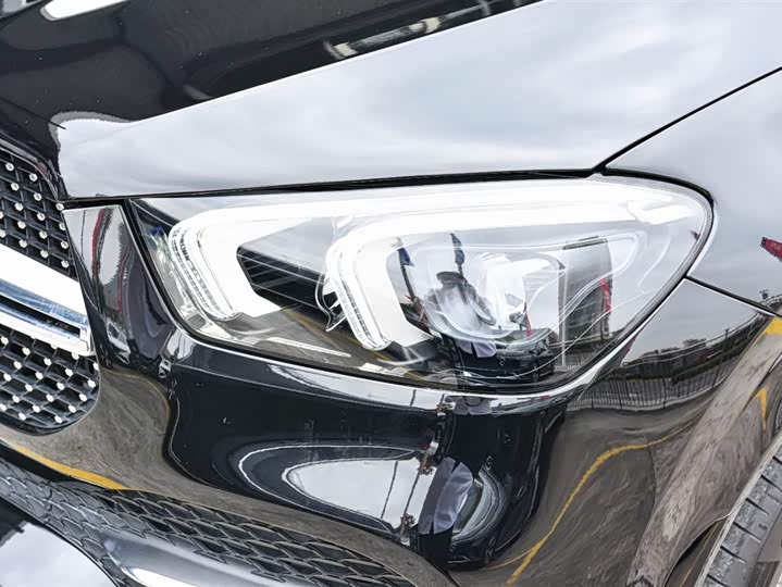 Фото 12 - Mercedes-Benz GLE-Class