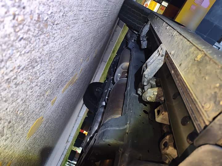 Фото 16 - Tank 400 Hybrid