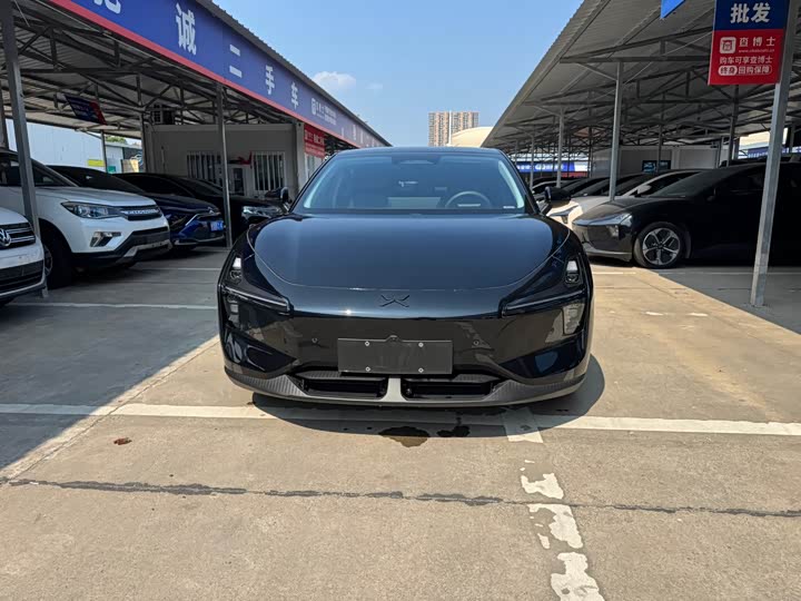 Фото 2 - XPeng Mona M03