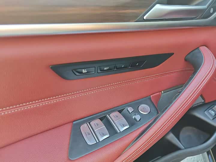 Фото 11 - BMW 5 Series