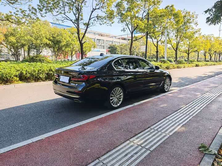 Фото 4 - BMW 5 Series