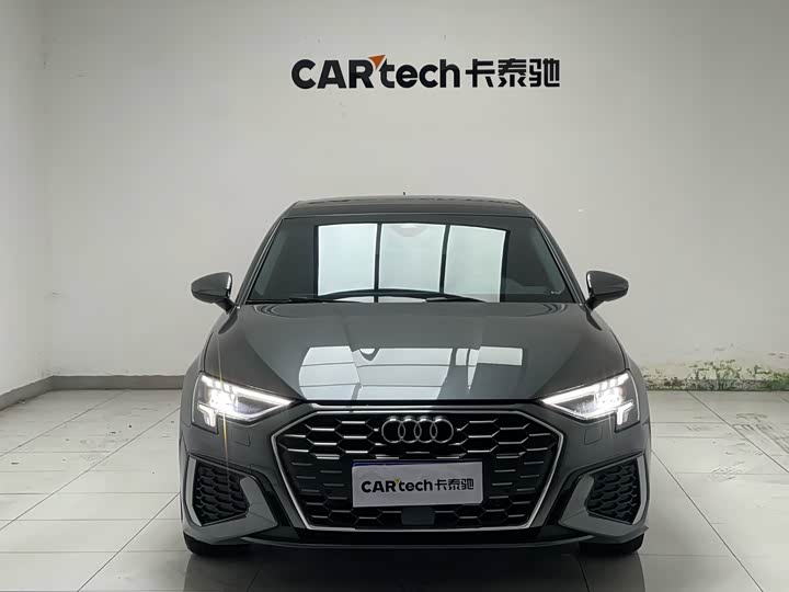 Фото 2 - Audi A3