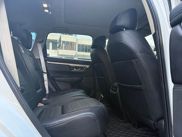 Фото 7 - Honda CR-V