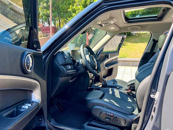 Фото 7 - Mini Countryman