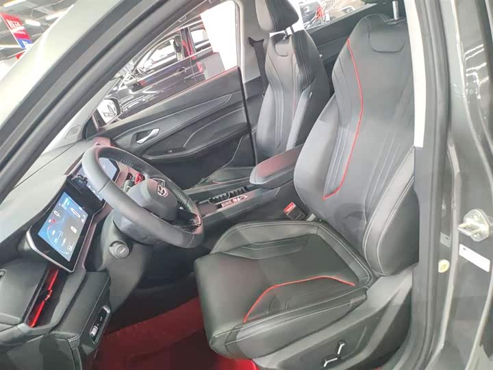 Фото 15 - Geely Binrui