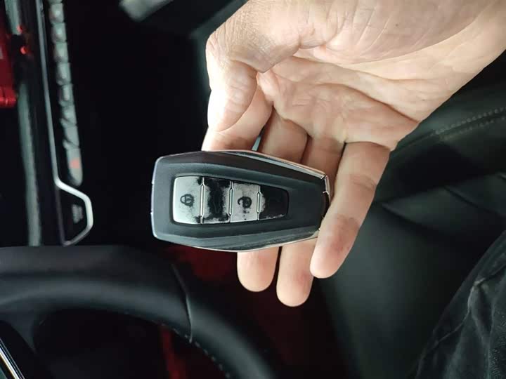 Фото 9 - Geely Binrui