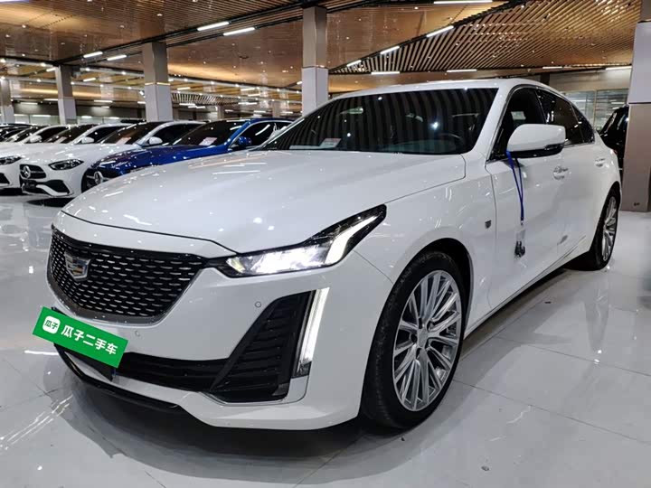 Фото 1 - Cadillac CT5