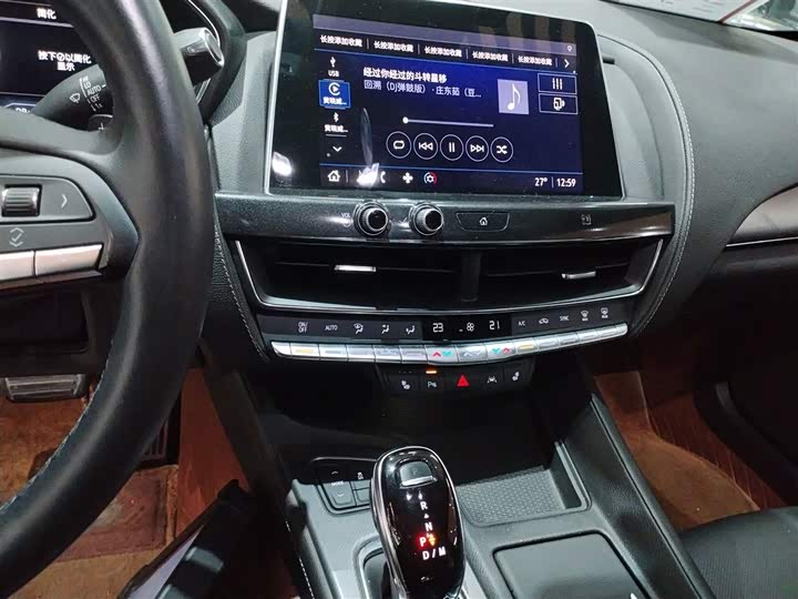 Фото 13 - Cadillac CT5