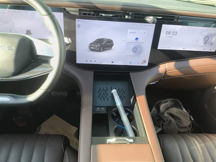 Фото 13 - Exeed VX