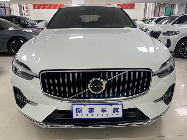 Фото 2 - Volvo XC60