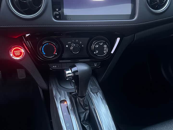 Фото 14 - Honda XR-V