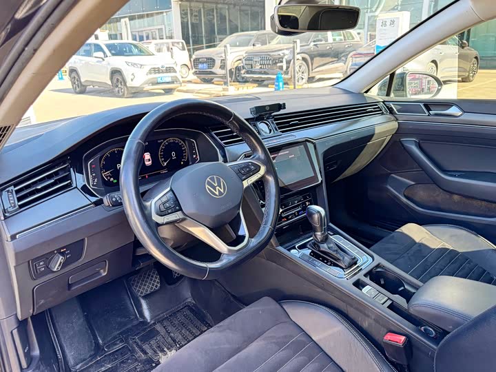 Фото 5 - Volkswagen Magotan