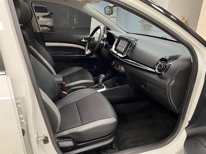 Фото 13 - Kia KX1