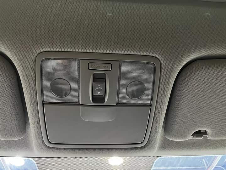 Фото 8 - Kia KX1