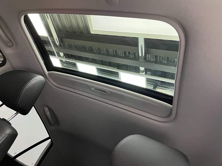 Фото 9 - Kia KX1