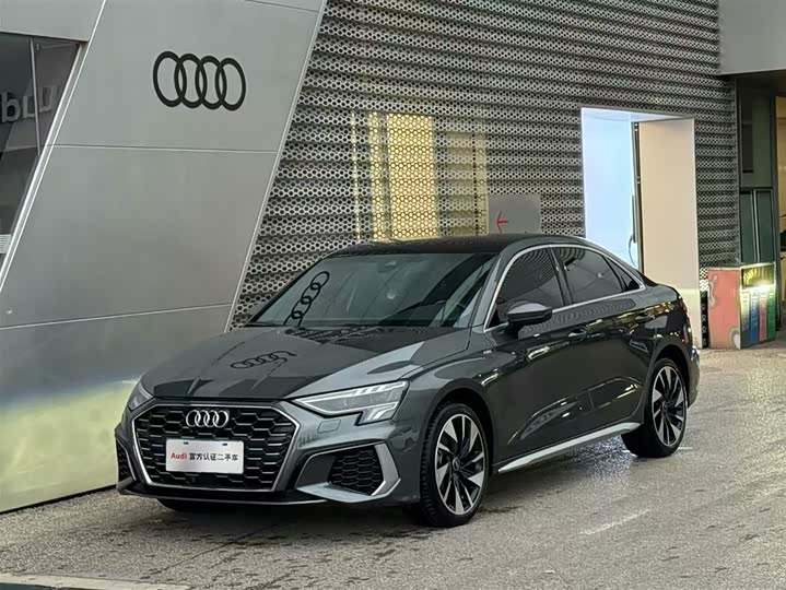 Фото 1 - Audi A3