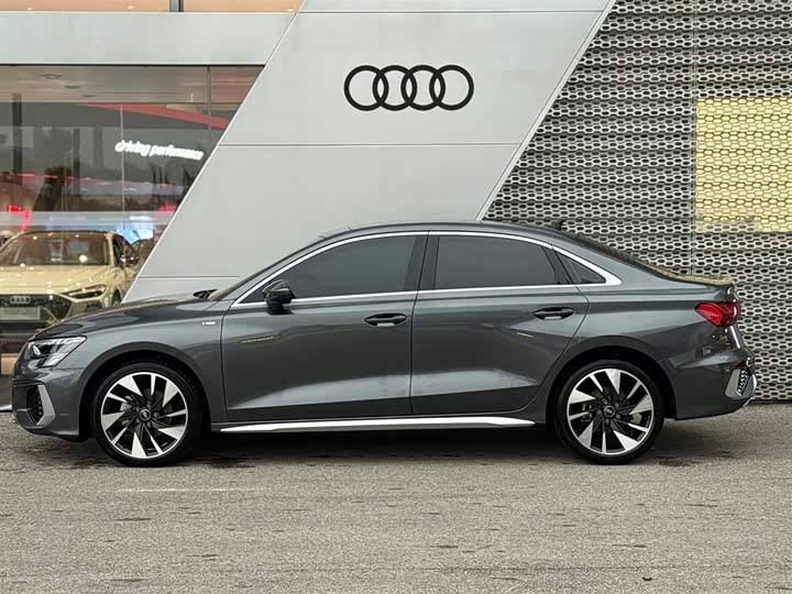 Фото 3 - Audi A3