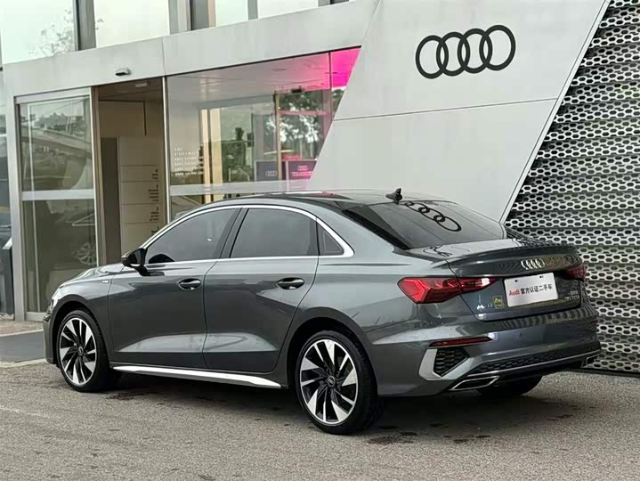 Фото 4 - Audi A3