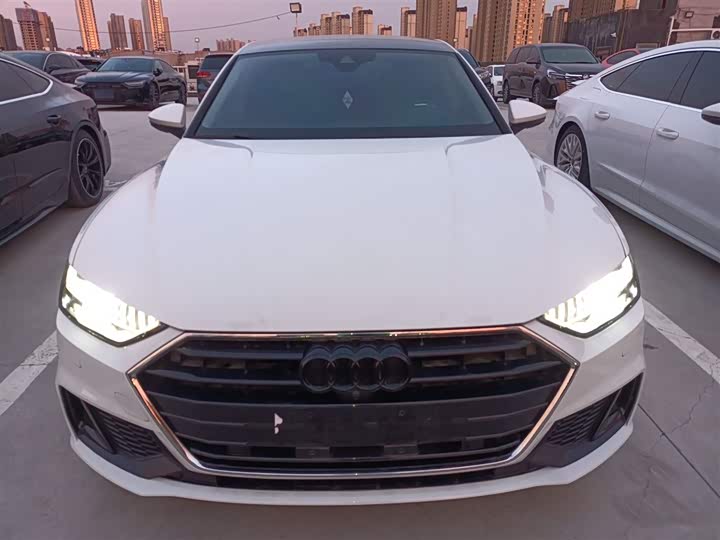 Фото 3 - Audi A7