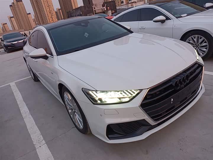 Фото 4 - Audi A7