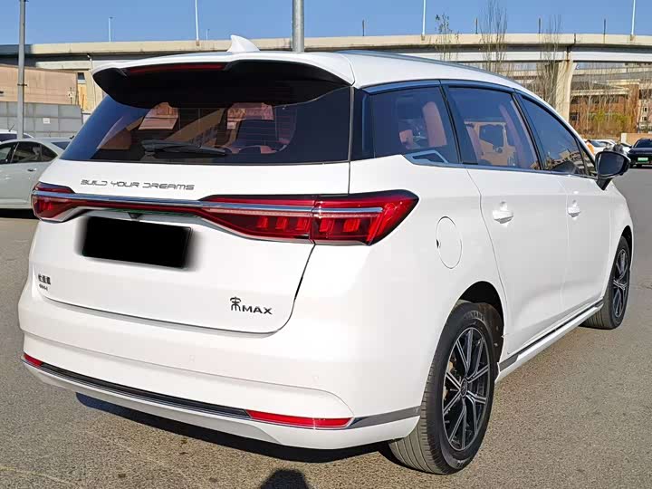 Фото 5 - BYD Song Max Hybrid