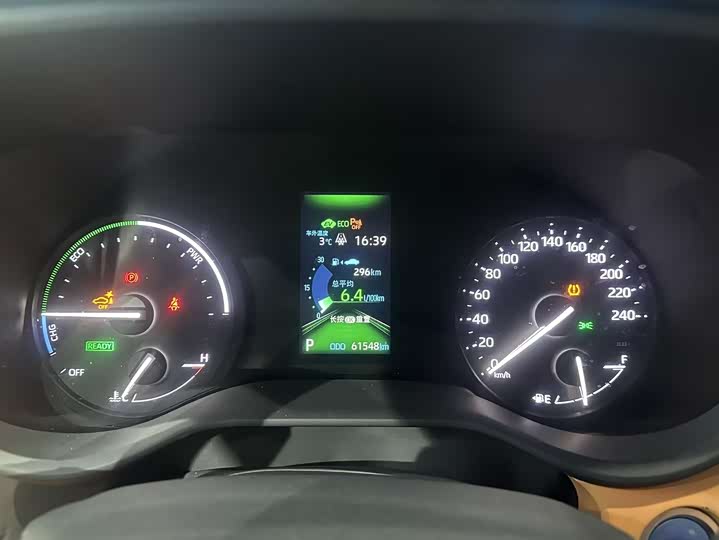 Фото 12 - Toyota Sienna