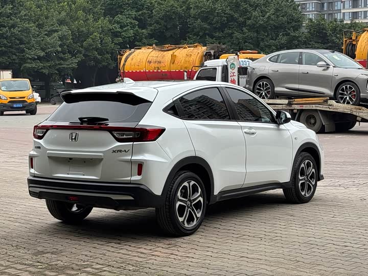 Фото 9 - Honda XR-V